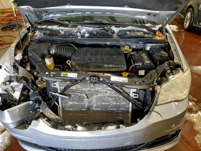 Dodge Caravan Crew Image 9