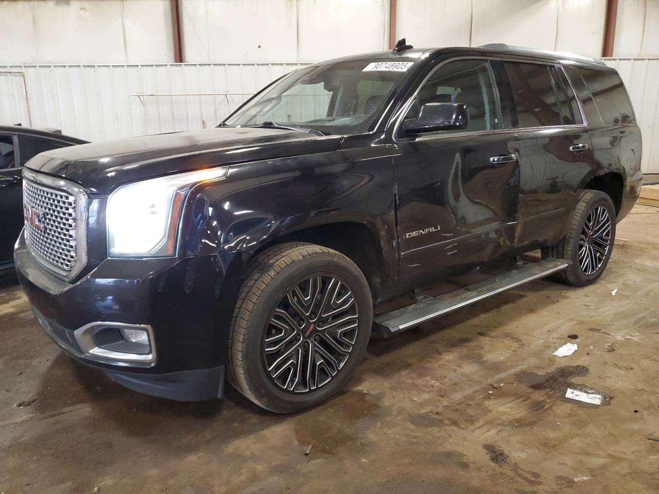 GMC Yukon Denali Image 1