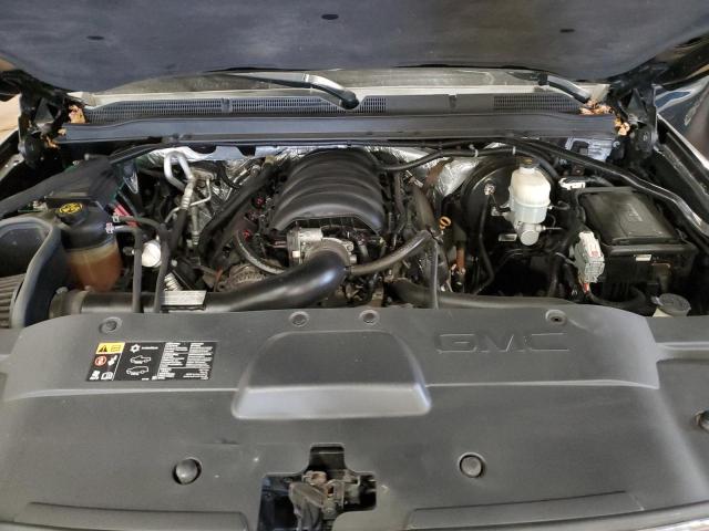 GMC Yukon Denali Image 9