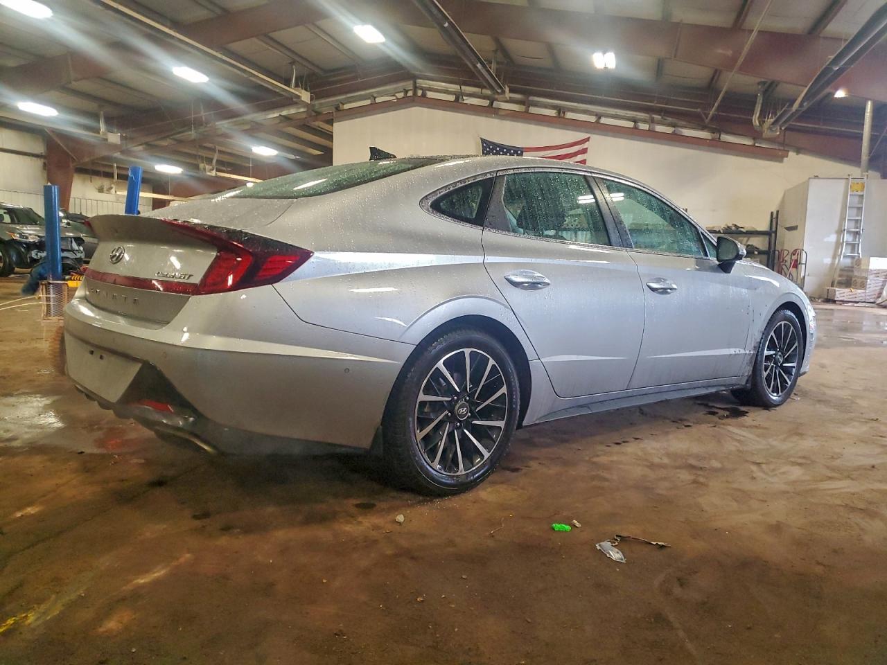 Hyundai SONATA Limited Image 12