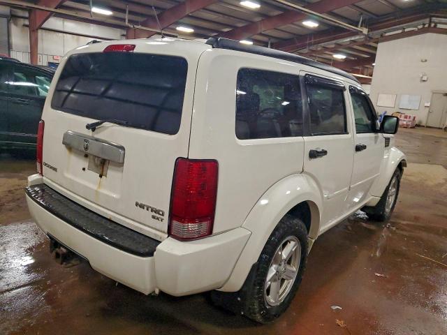 Dodge Nitro Sxt Image 4