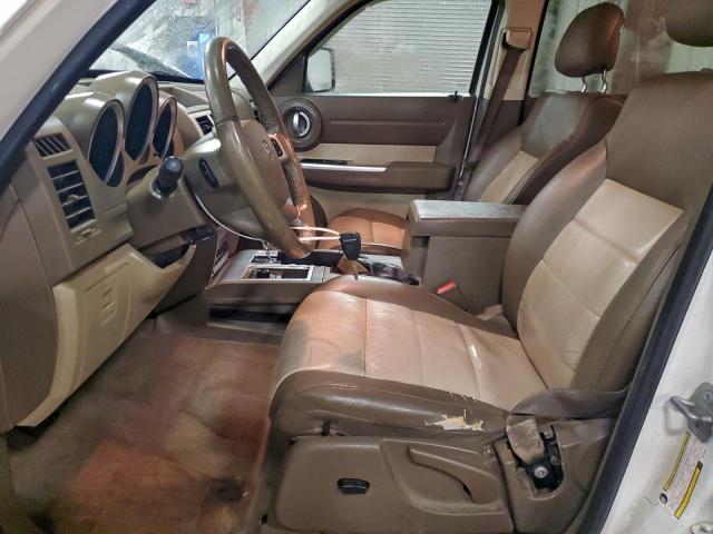 Dodge Nitro Sxt Image 6