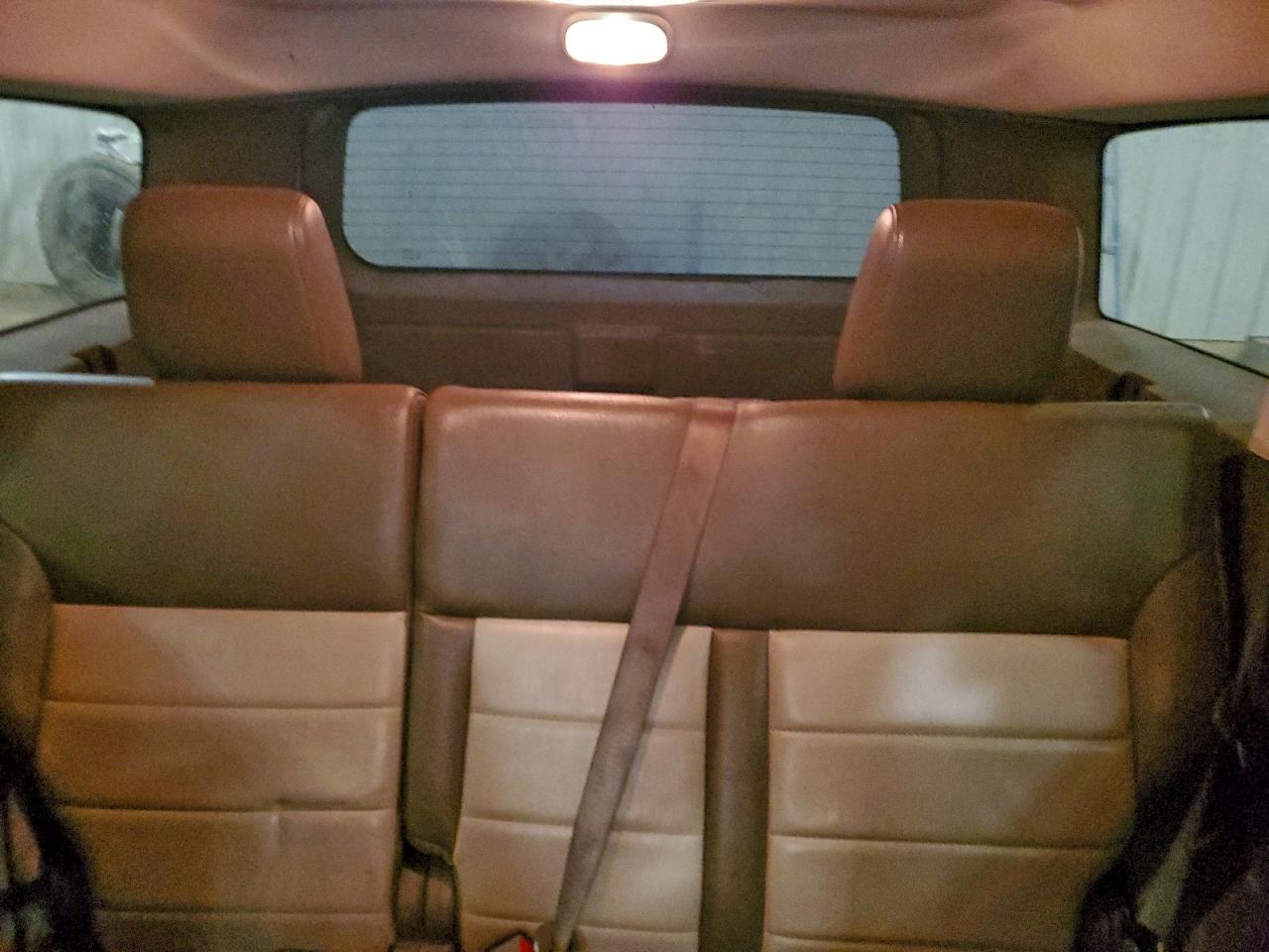 Dodge Nitro Sxt Image 8