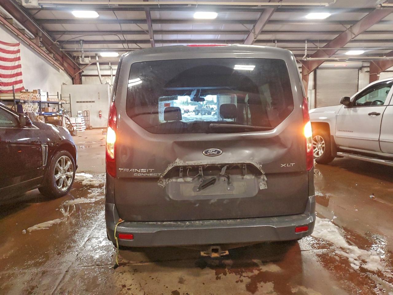 Ford Transit Xlt Image 8