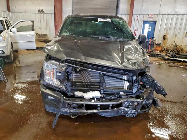 Ford F-150 Supercrew Image 9