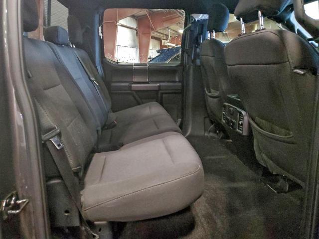 Ford F-150 Supercrew Image 12