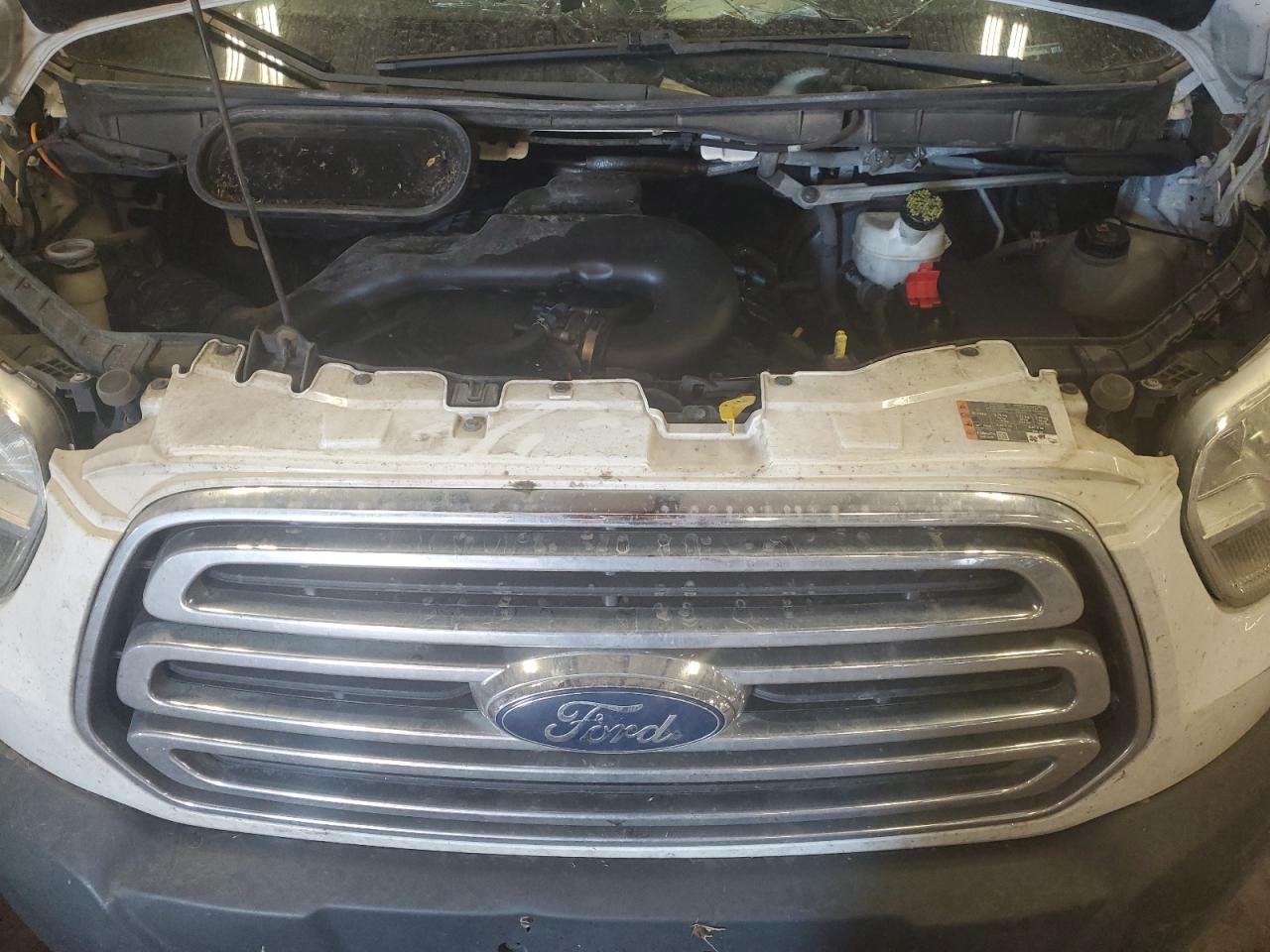 Ford Transit T-250 Image 8