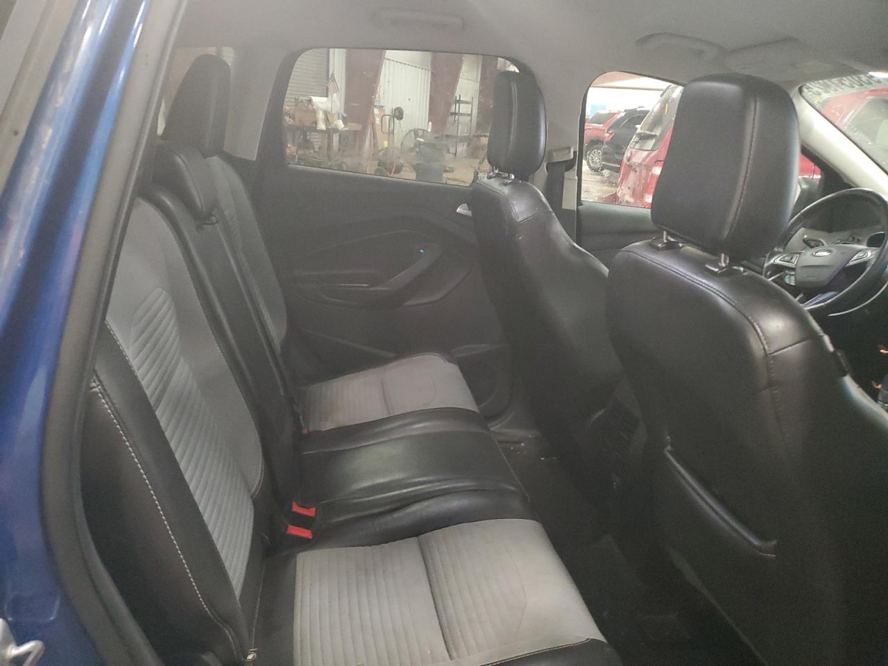 Ford Escape Se Image 2