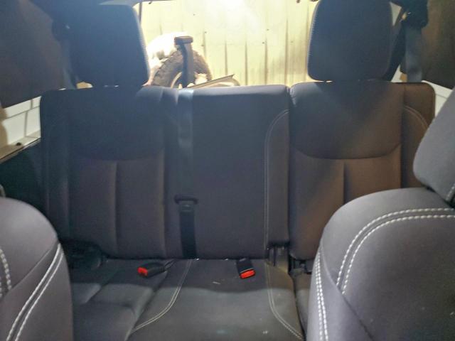 Jeep Wrangler Sahara Image 3