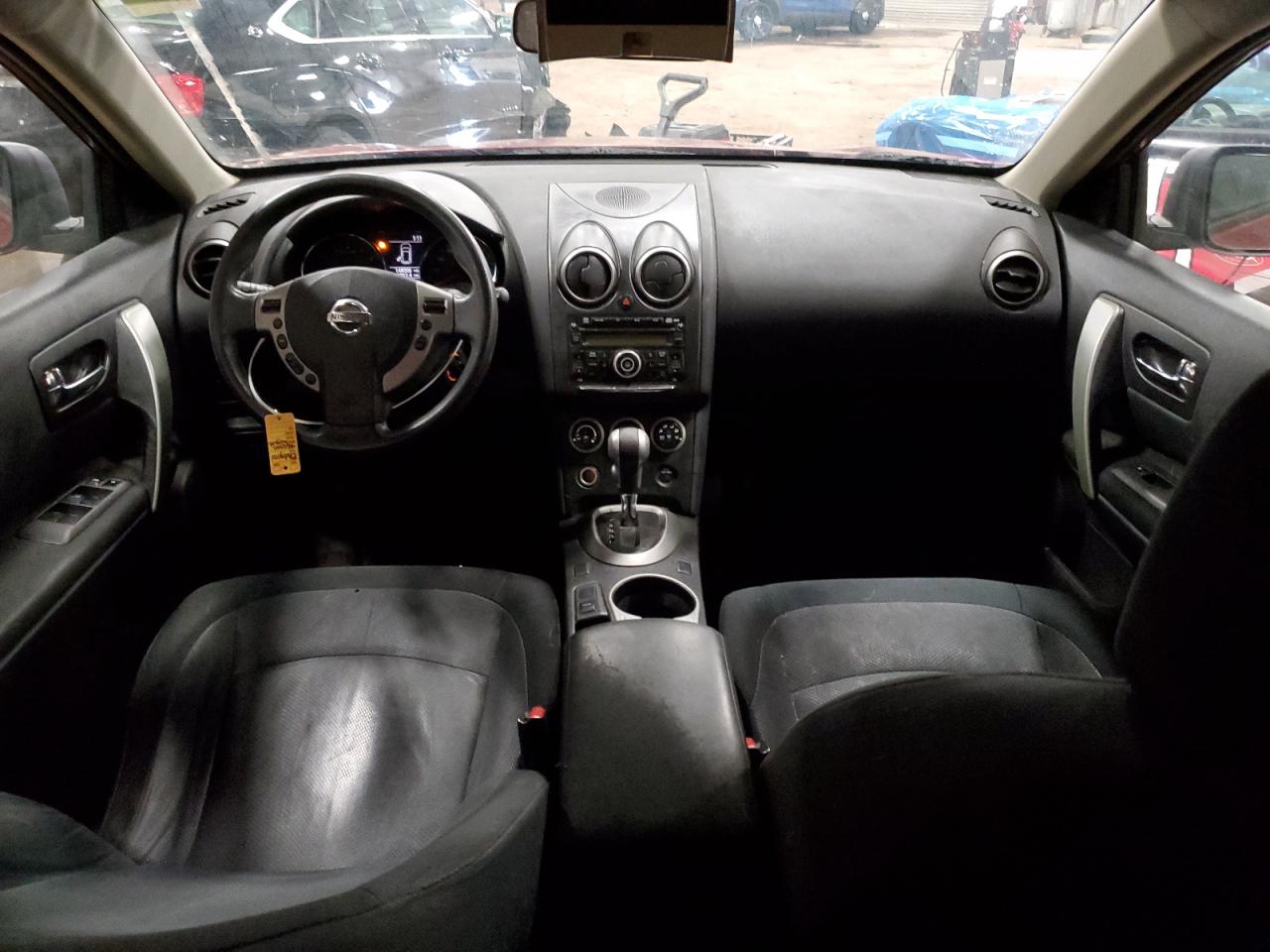 Nissan Rogue S Image 9