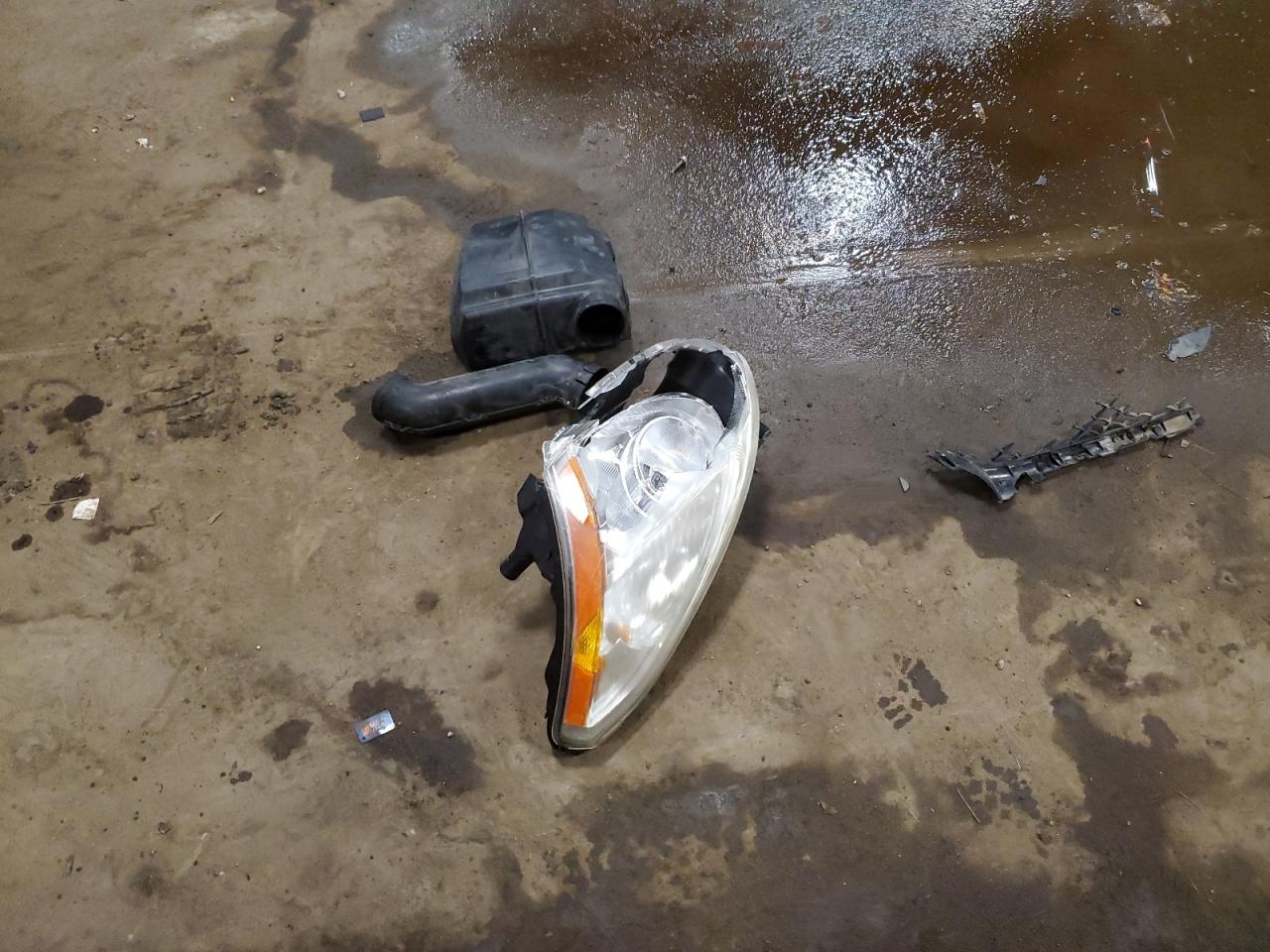 Nissan Rogue S Image 12