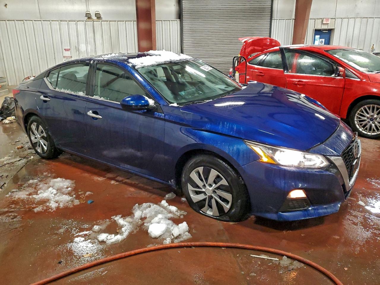 Nissan Altima S Image 7