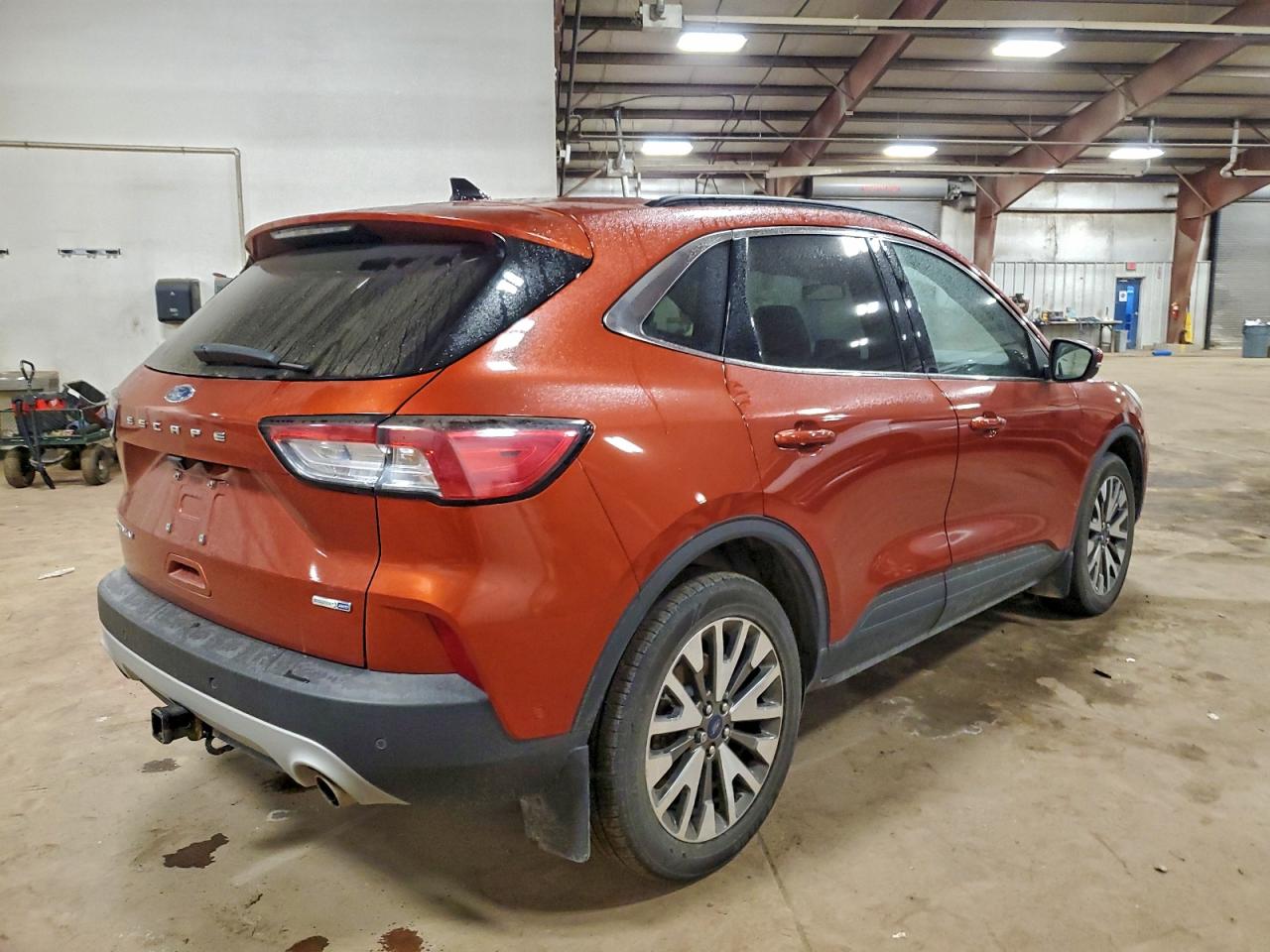 Ford Escape Titanium Image 4