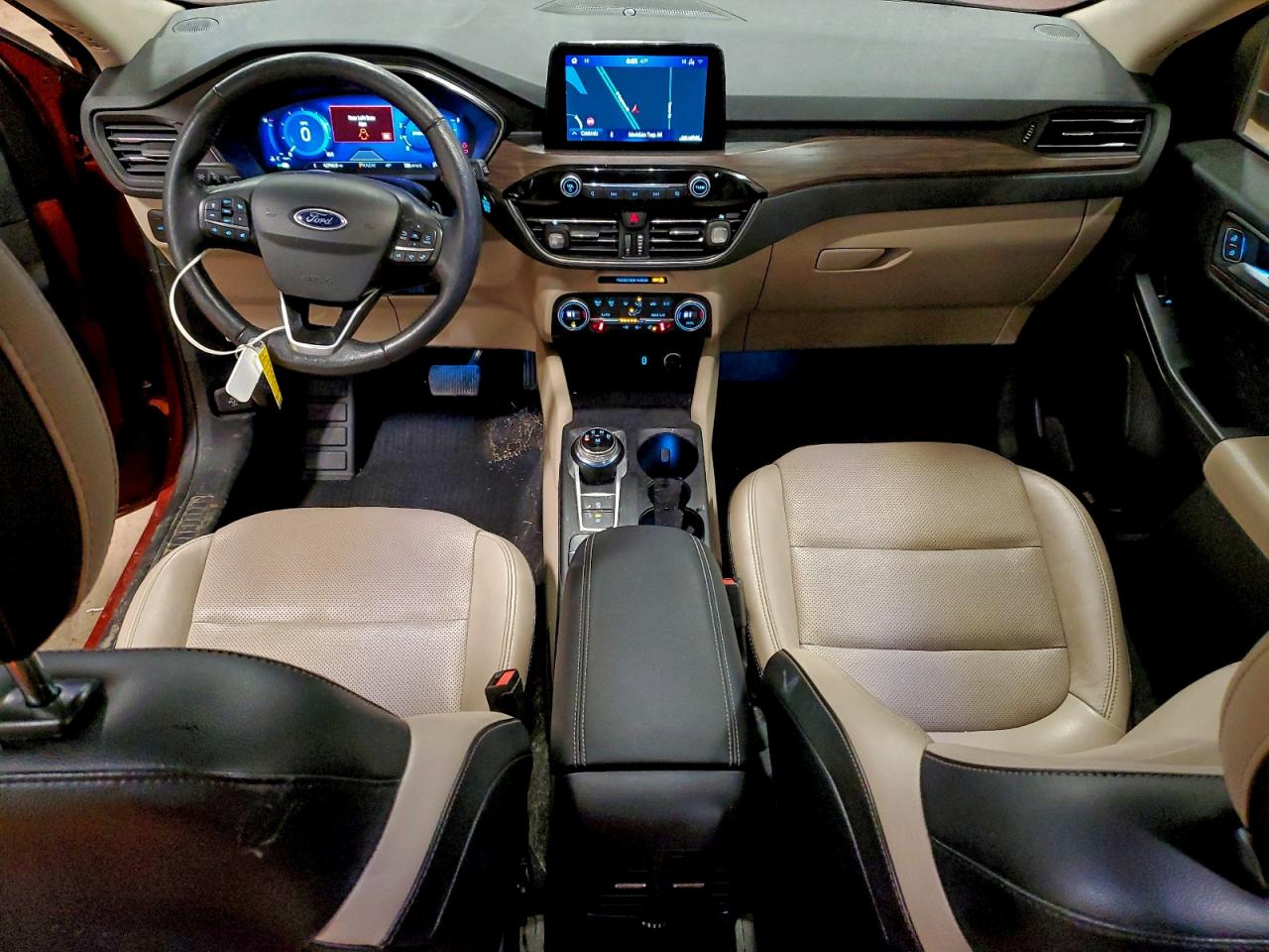 Ford Escape Titanium Image 9