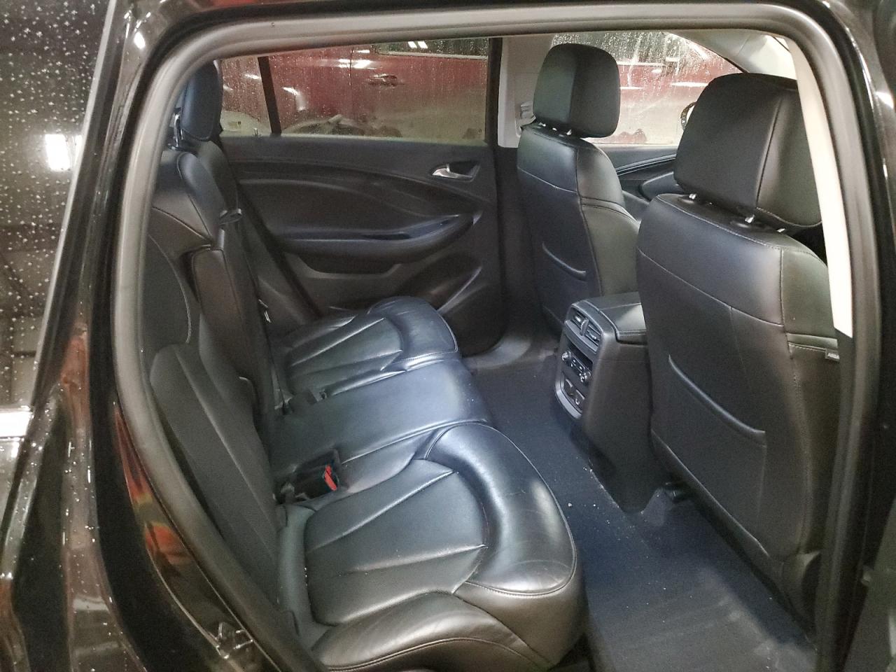 Buick Envision Essence Image 13