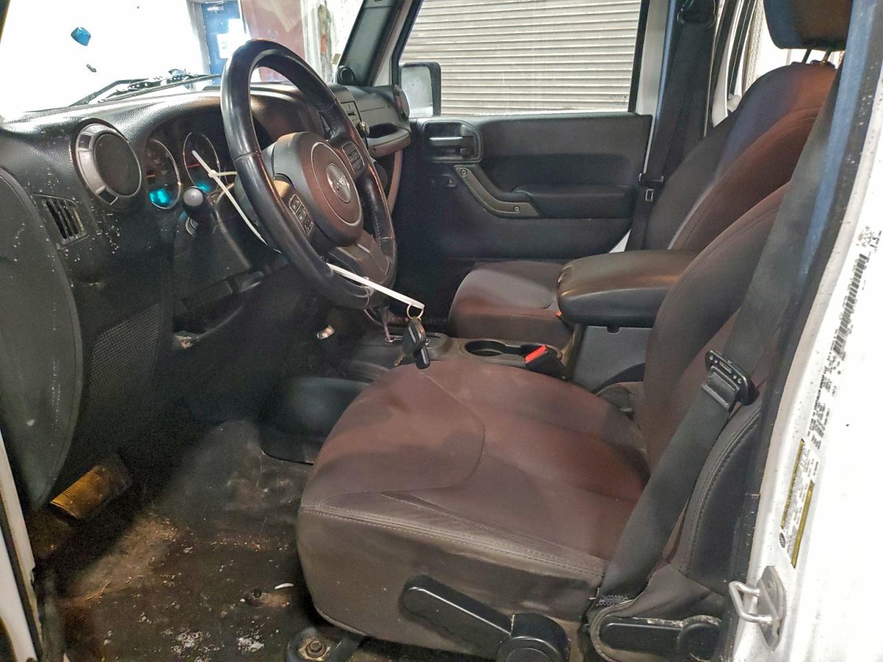 Jeep Wrangler Sport Image 13