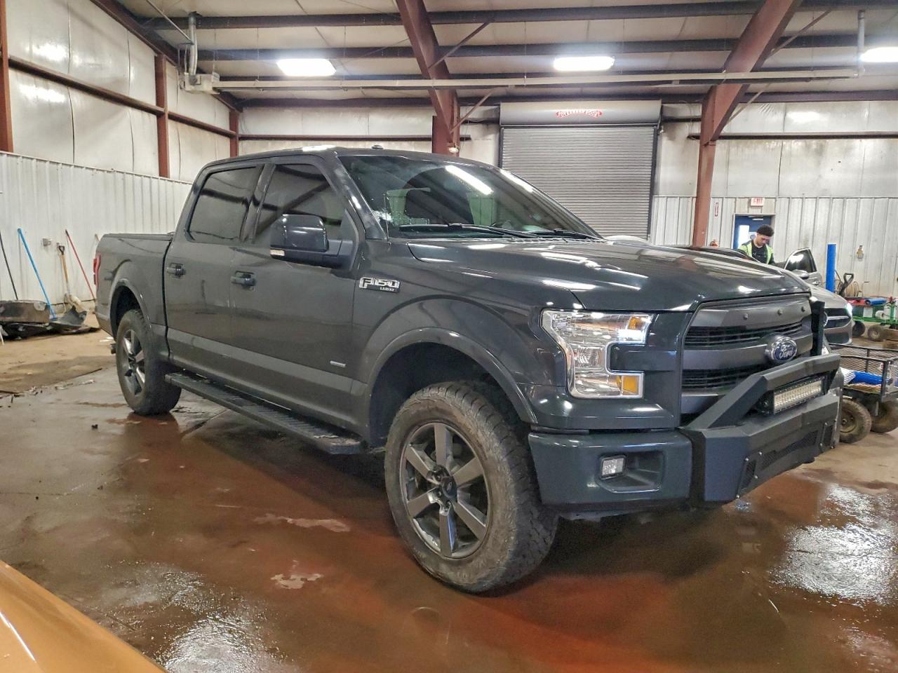 Ford F-150 Supercrew Image 5