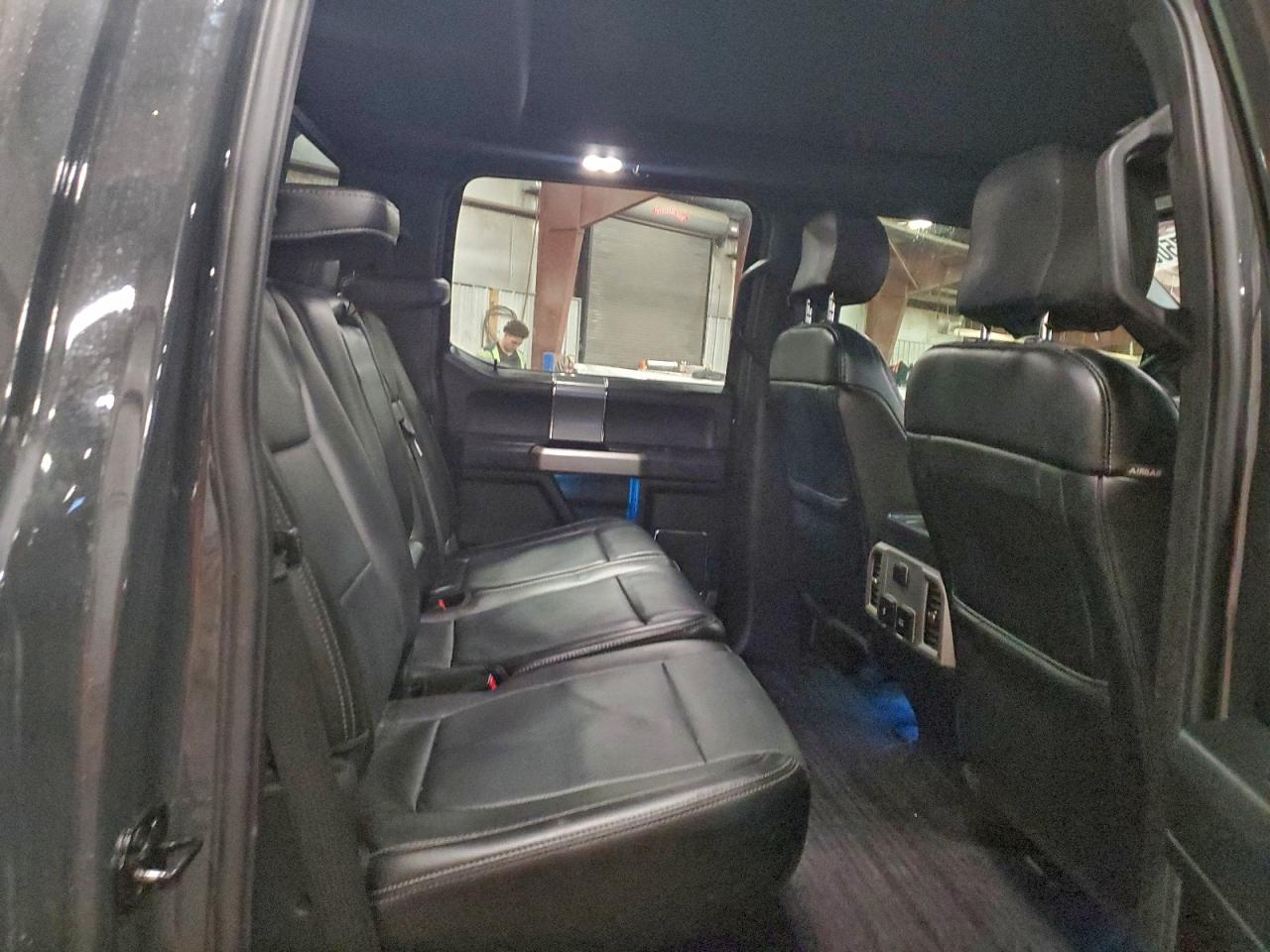 Ford F-150 Supercrew Image 2