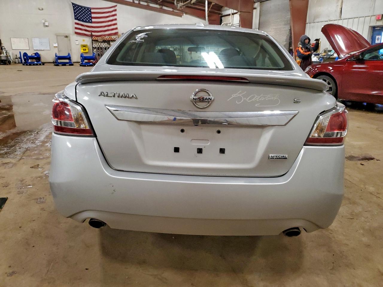 Nissan Altima 2.5 Image 3