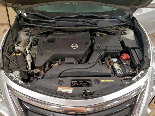 Nissan Altima 2.5 Image 12