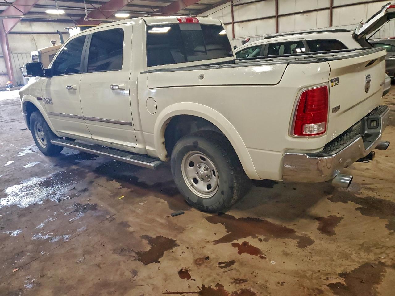 Ram 1500 Laramie Image 5