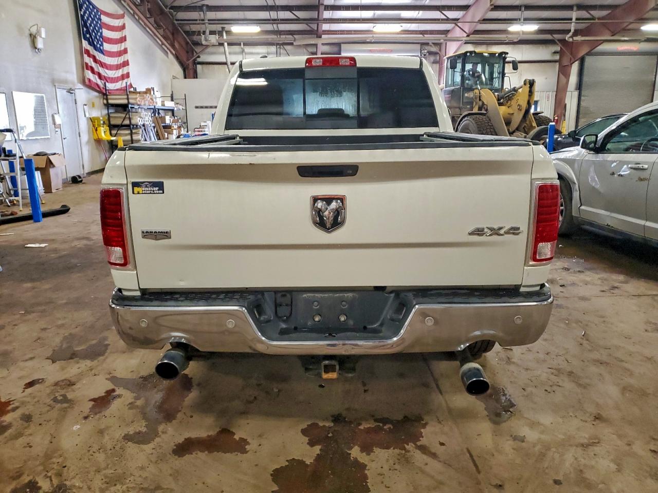 Ram 1500 Laramie Image 12