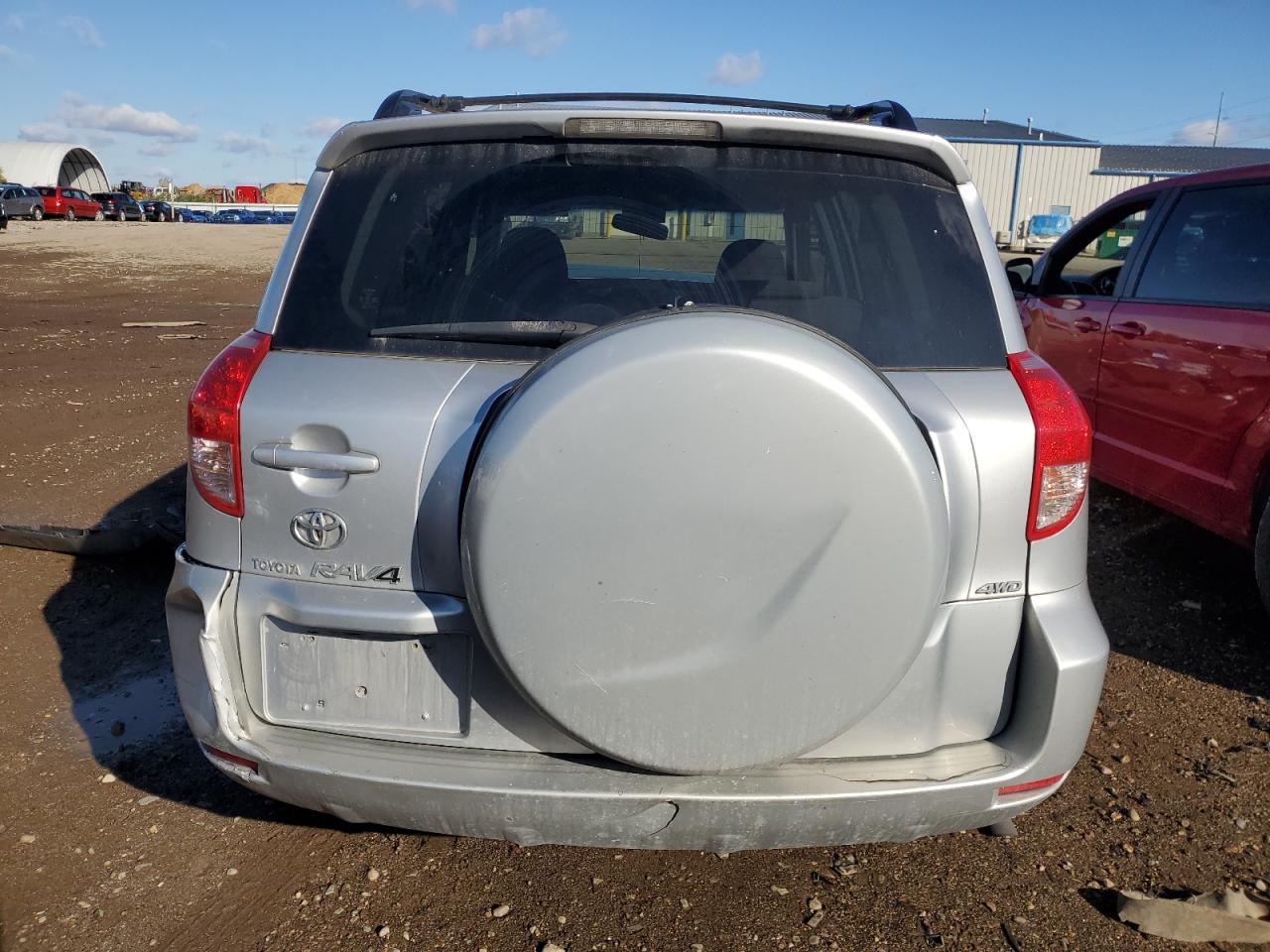 Toyota RAV4 Image 13