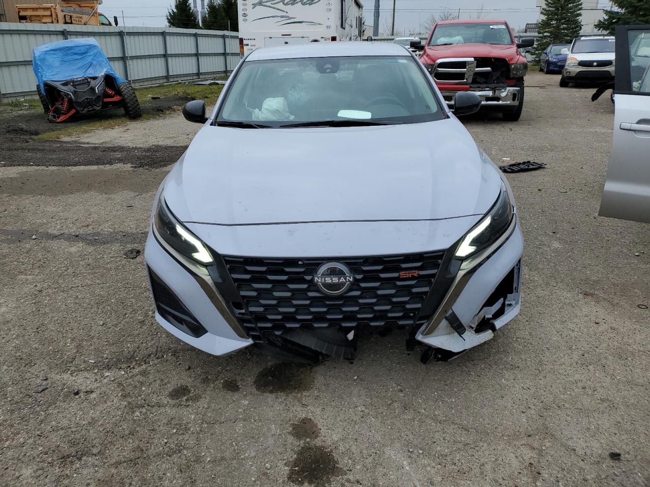 Nissan Altima Sr Image 3