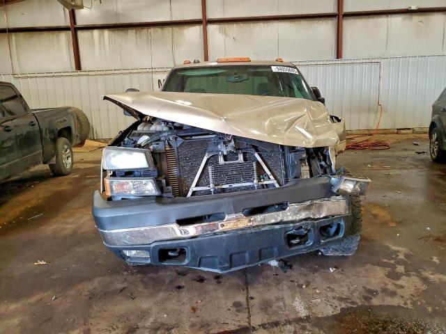 Chevrolet Silverado K3500 Image 11