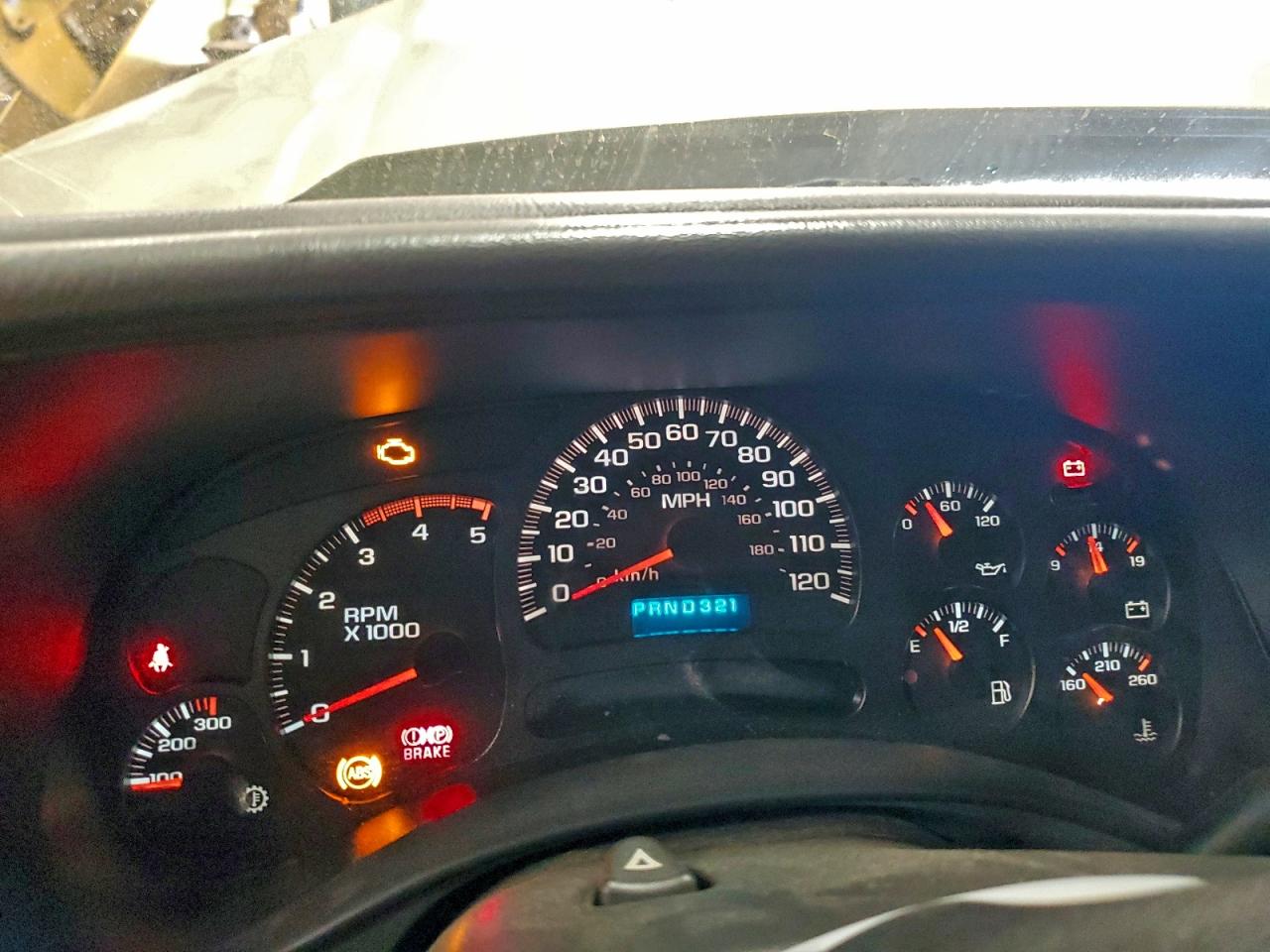 Chevrolet Silverado K3500 Image 4