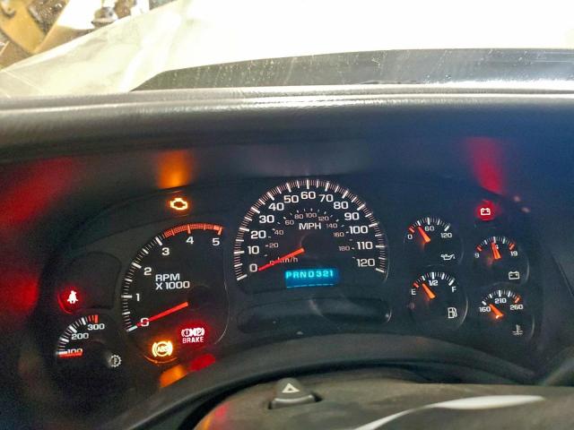 Chevrolet Silverado K3500 Image 4