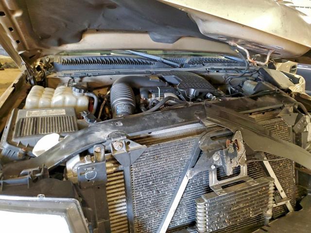 Chevrolet Silverado K3500 Image 5