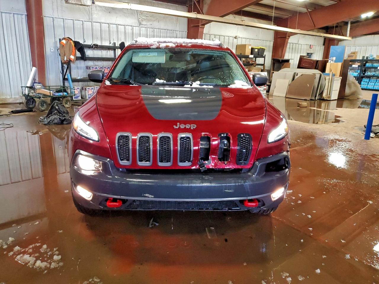 Jeep Cherokee Trailhawk Image 2