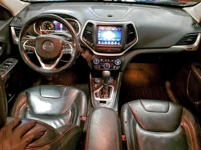 Jeep Cherokee Trailhawk Image 7