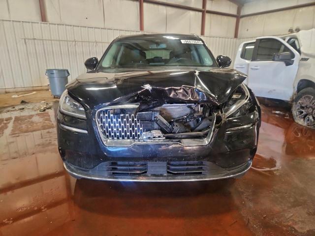 Lincoln Corsair Image 2