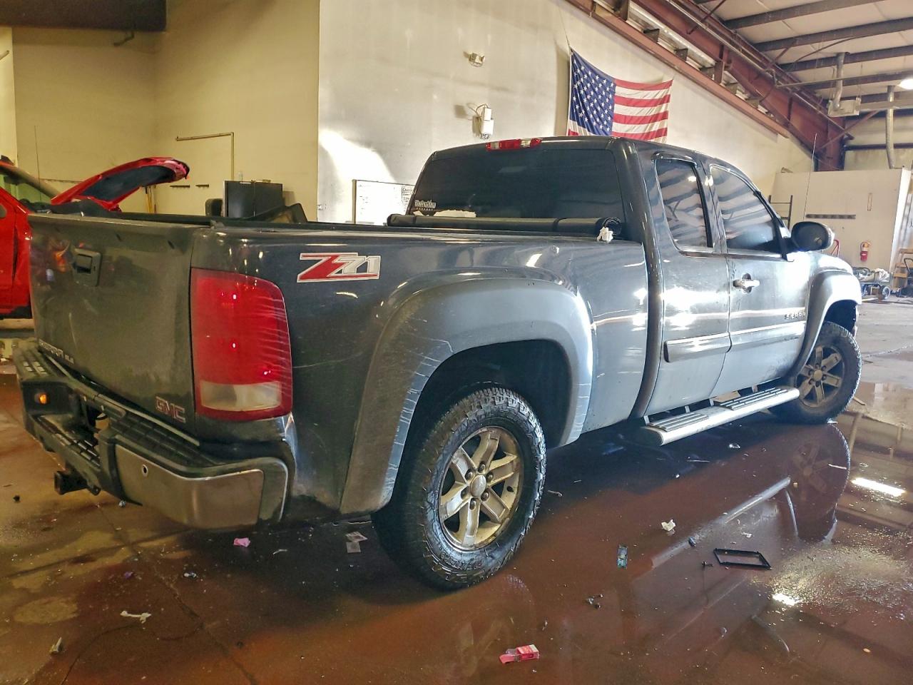 GMC Sierra K1500 Sle Image 3