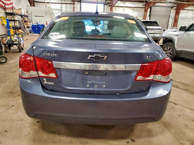 Chevrolet Cruze Lt Image 8