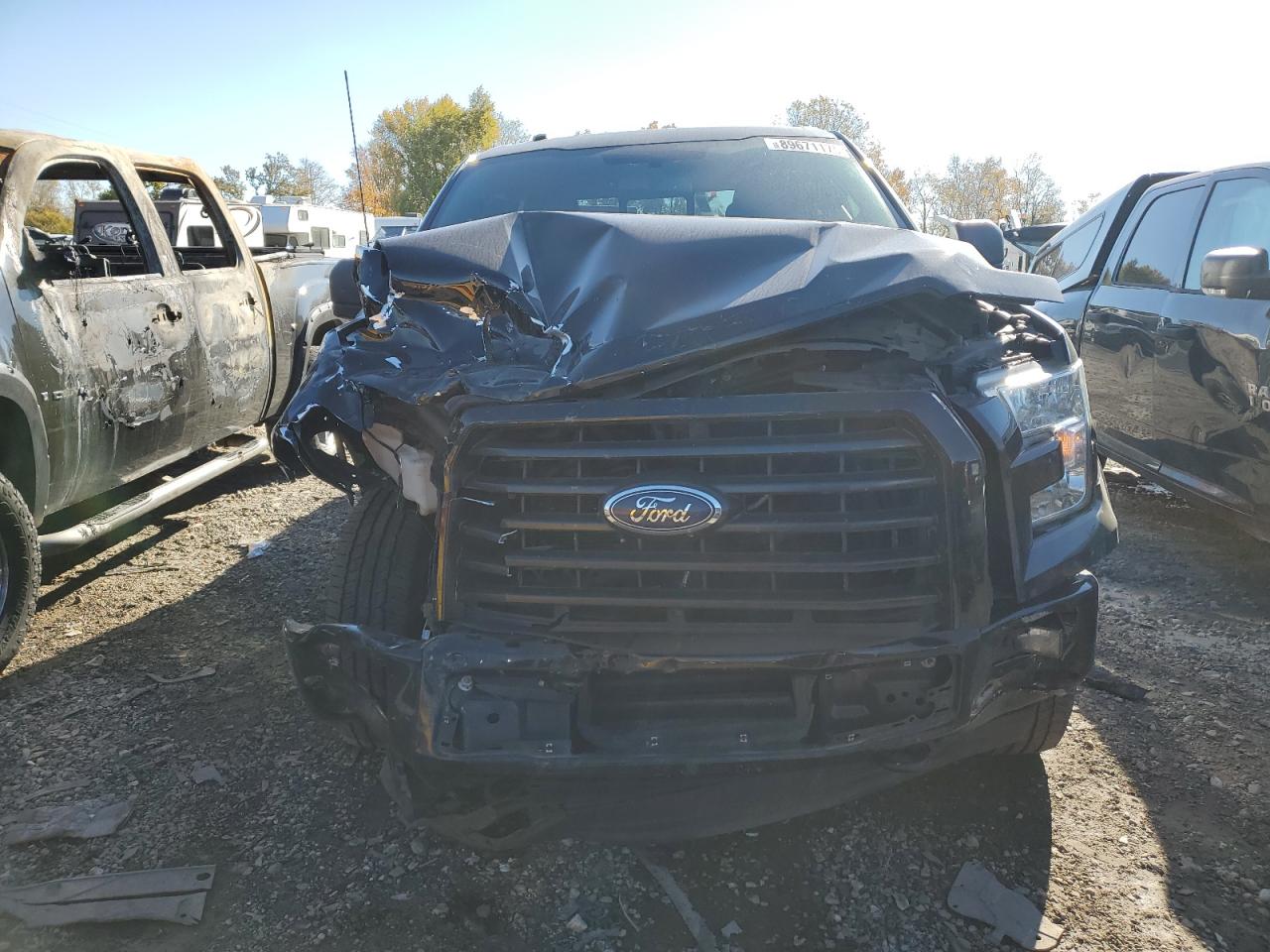 Ford F-150 Supercrew Image 6