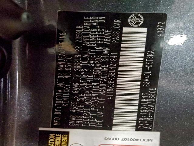 Toyota Camry Se Image 12