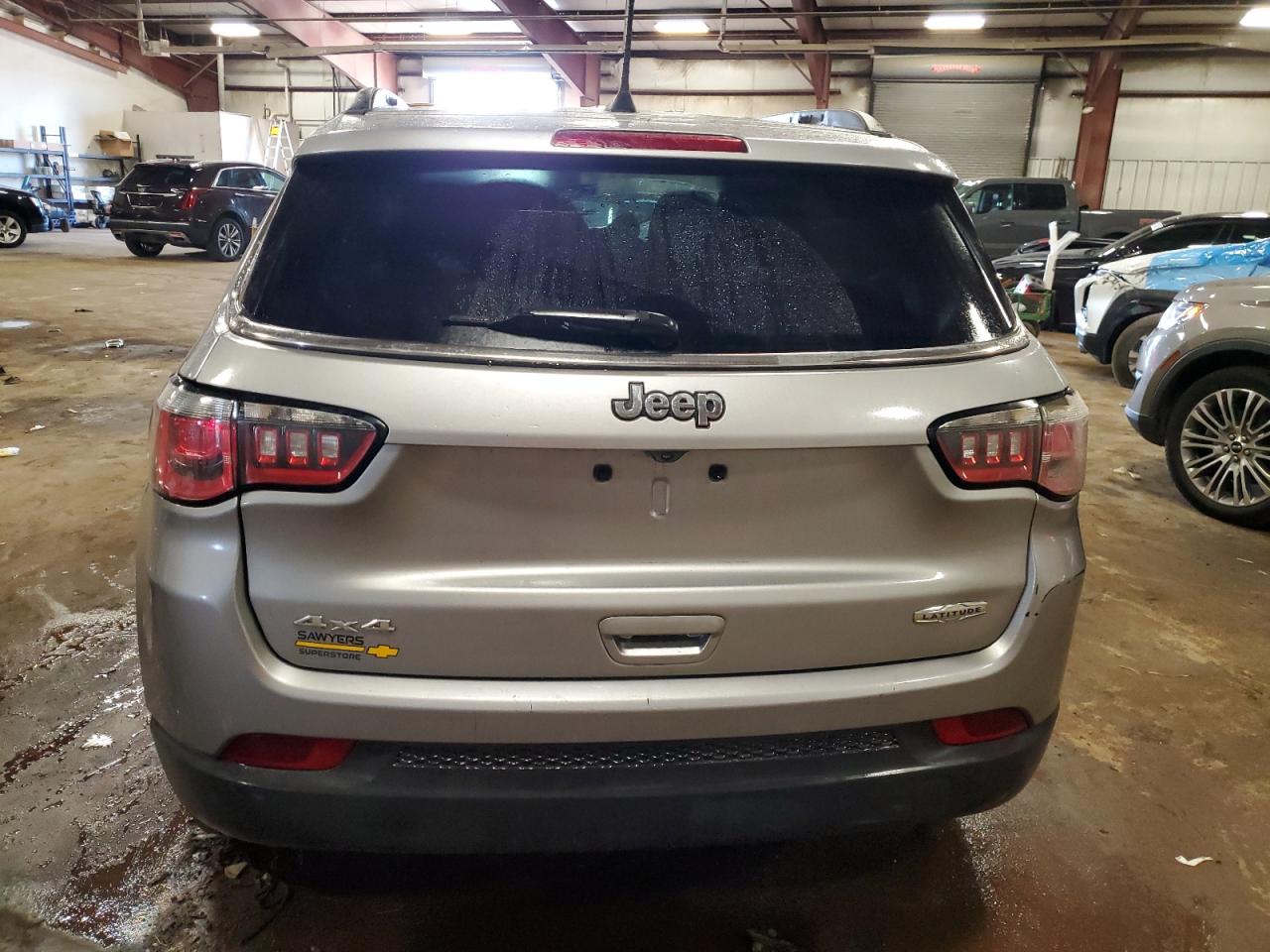 Jeep Compass Latitude Image 7