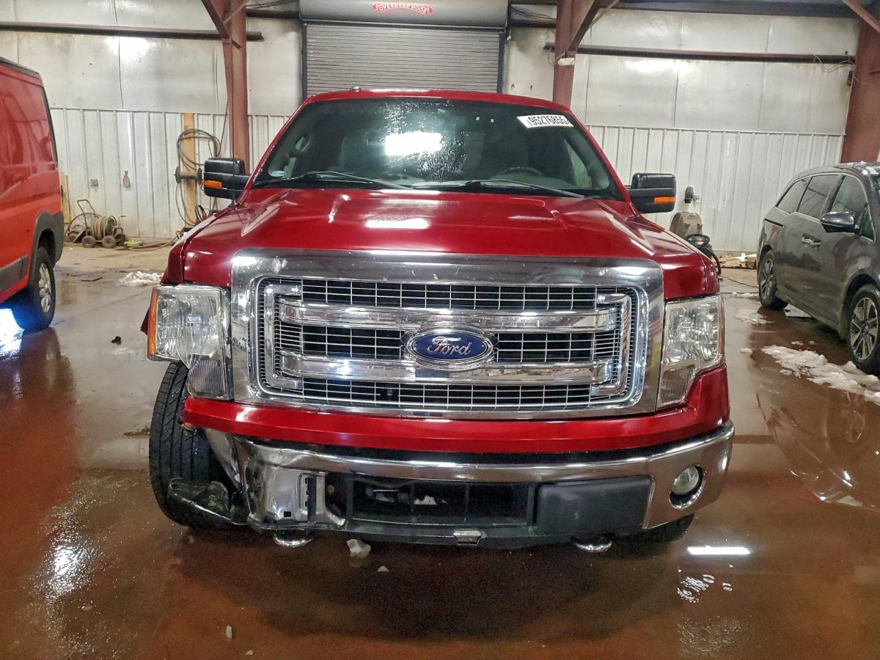 Ford F-150 Super Cab Image 9