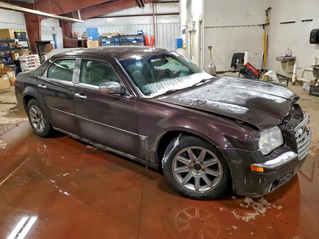 Chrysler 300 Image 2