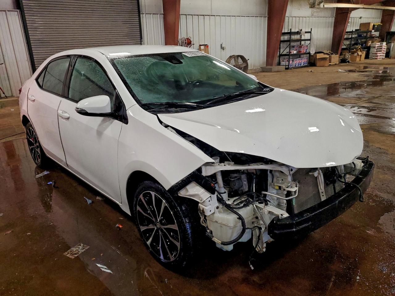 Toyota Corolla L Image 3