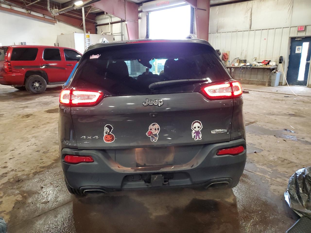 Jeep Grand Cherokee Latitude Image 3