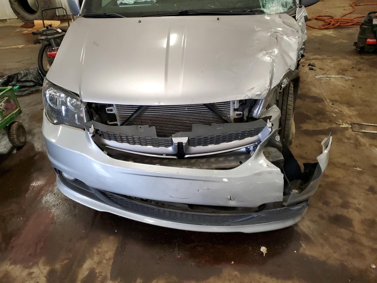 Dodge Caravan Gt Image 7