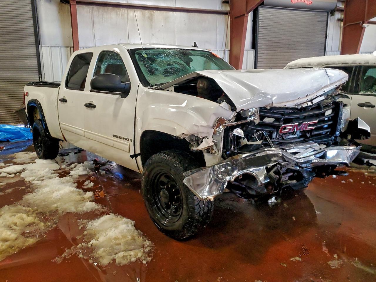 GMC Sierra K2500 Sle Image 9