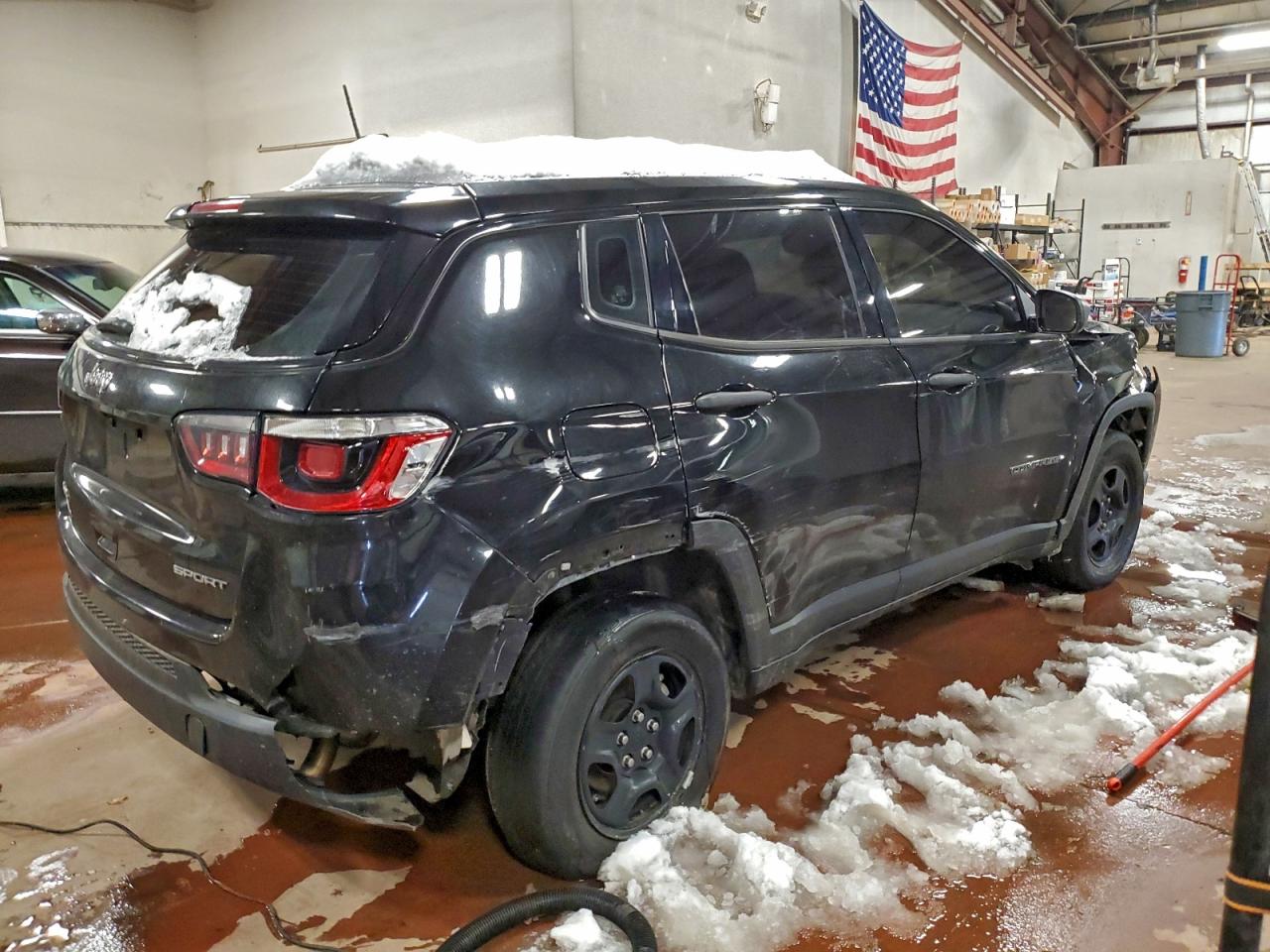 Jeep Compass Sport Image 9