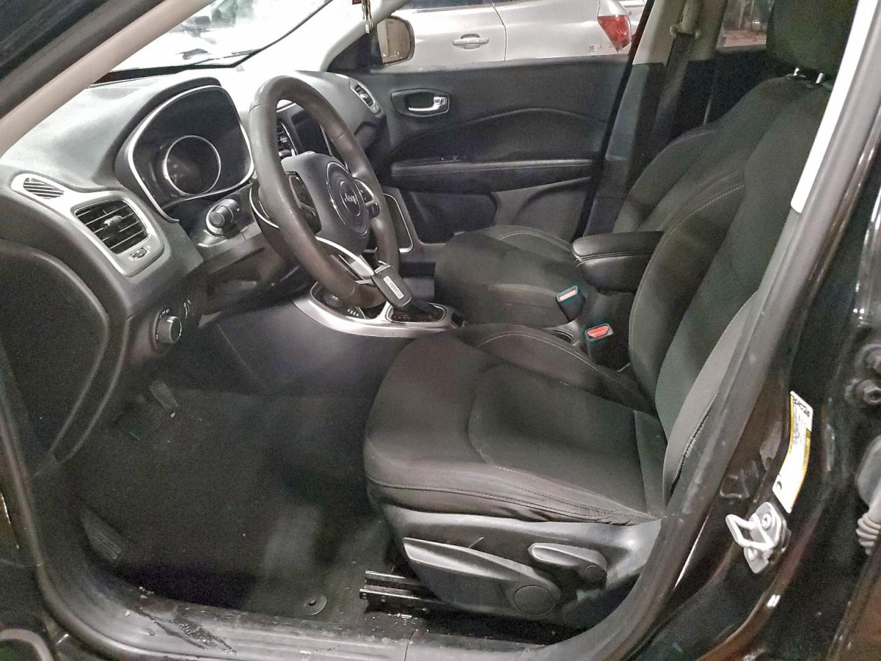 Jeep Compass Sport Image 10