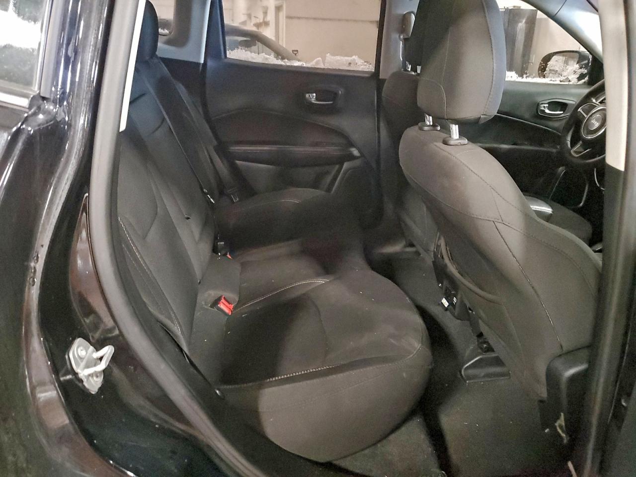 Jeep Compass Sport Image 11