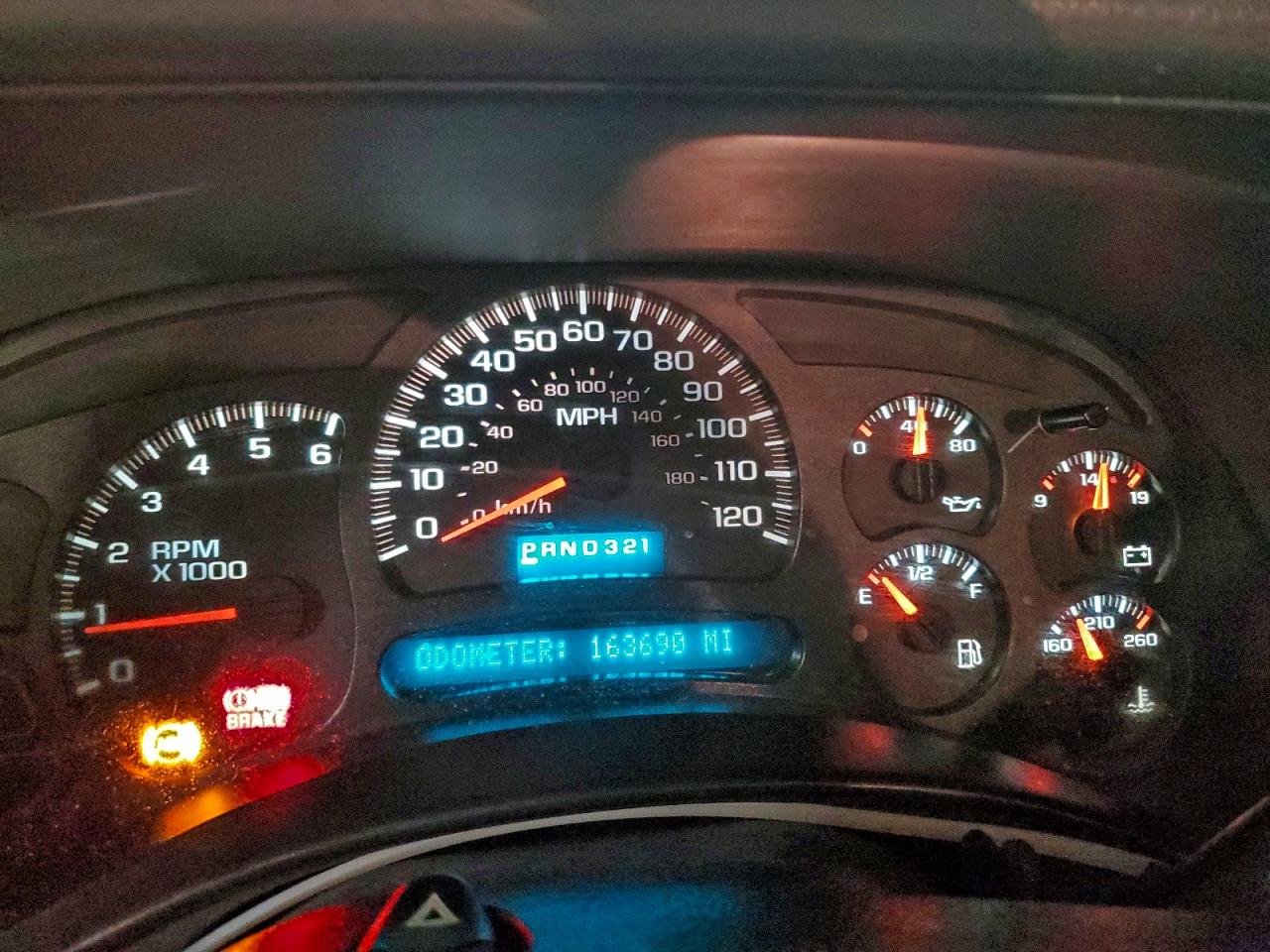 Chevrolet Silverado K1500 Image 10